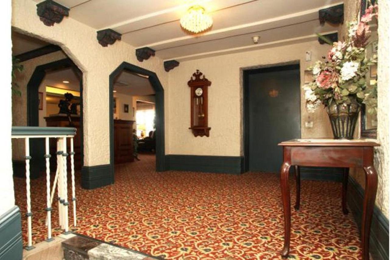 Senate Suites Extended Stay Hotel Topeka Eksteriør billede